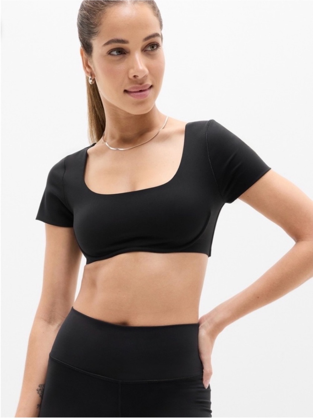 NWOT Athleta Bodymove Crop Tee, S
